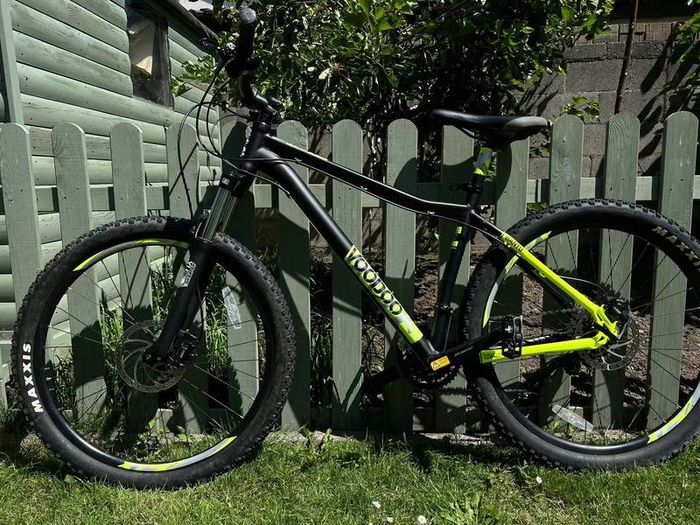 Mens mountain bike-Voodoo Bantu