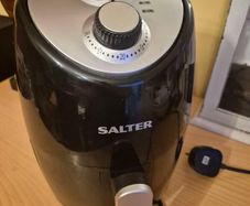 Salter 2L Compact Hot Air Fryer
