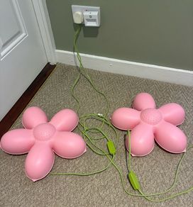 Flower lights Girls Bedroom