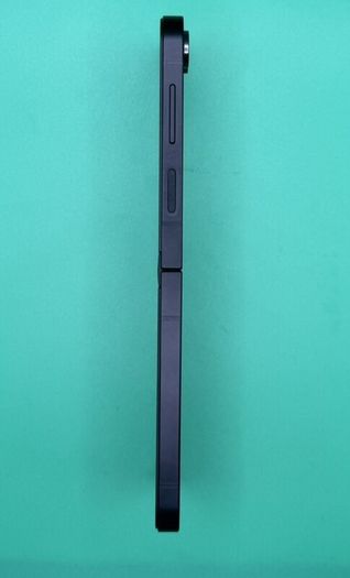 Samsung Galaxy Z Flip7 FE