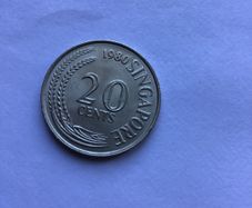 1980 Singapore coin 20 Cents