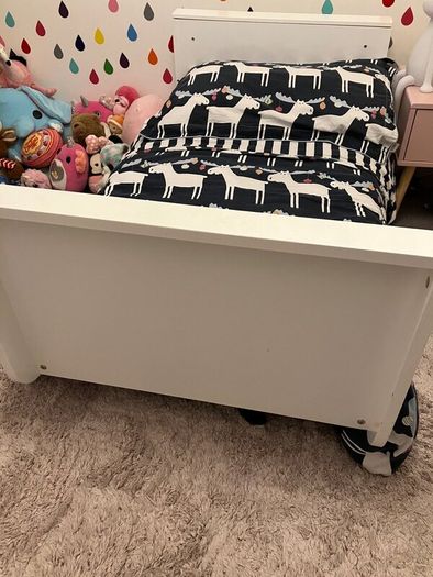 Snuz cot bed & mattress