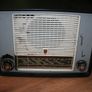 Antique Phillips Radio  In working order Image 6