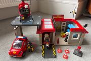 Playmobil Carry fire station and vehicles