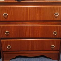 Vintage chest of drawers