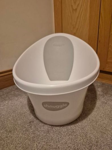 Shnuggle Baby Bath