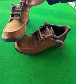 New skechers men/boys ankle boots.