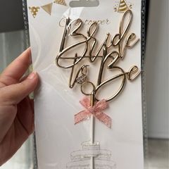 Cake topper