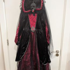 Halloween vampire
