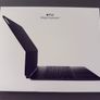 Apple Magic Keyboard for 13-inch iPad Pro (M4M5) Image 5