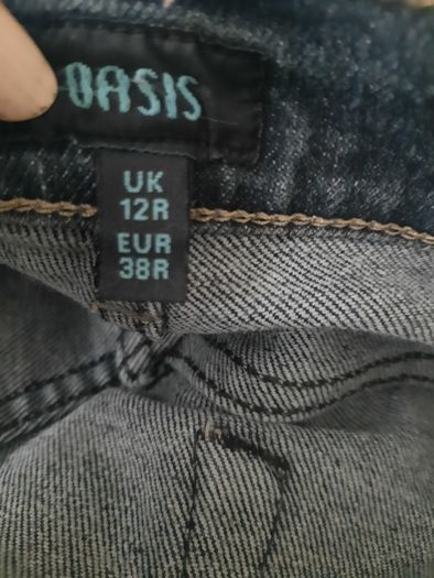 Oasis denim jeans 28 waist and 29 leg in very good condition with no issues UK size 12 see last two photos for exact measurements FREE STANDARD POSTAGE INCLUDED