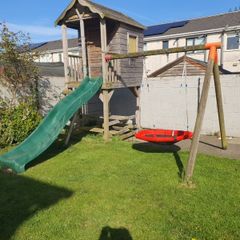 play/tree house