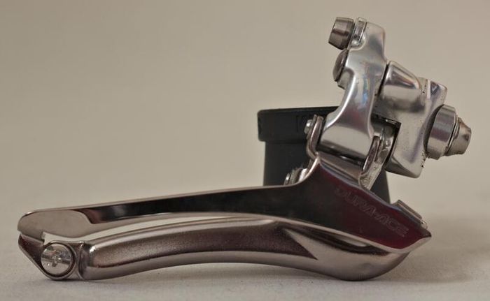Shimano Dura-Ace front derailleur (FD-7700) | Braze-on | 2x9 Speed | NOS
