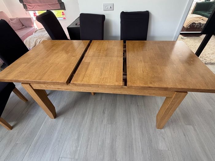 Extendable white oak kicthen Table
