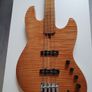 Marcus Miller V10 Fretless Bass Image 8