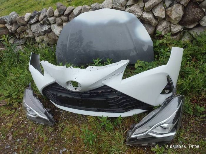 Toyota Yaris front parts 2015-2019