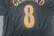 Steven Gerrard Liverpool legend signed istanbul jersey