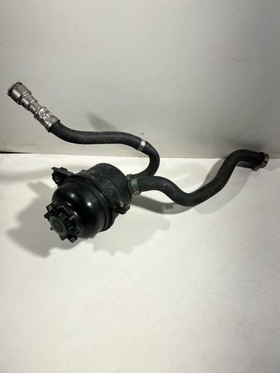 BMW 3 Coupe E90 E92 E93 Power Steering Fluid Tank Reservoir 32416768094 6768094 a3l3b212g