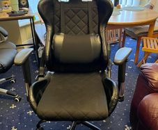 Gaming chair