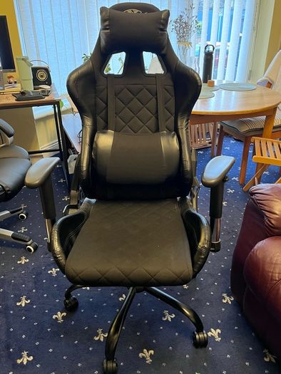 Gaming chair