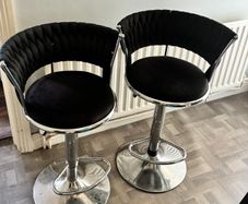 2 Kitchen Bar Stools