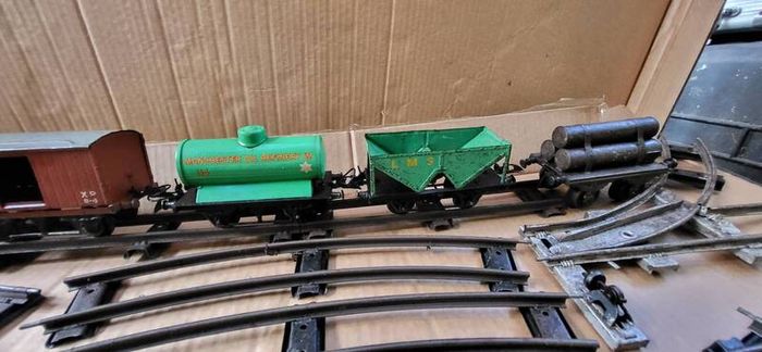 O gauge old clockwork train set