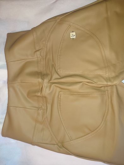 Freddy tan/caramel faux leather