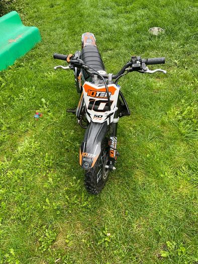 10 ten 50 cc dirt bike