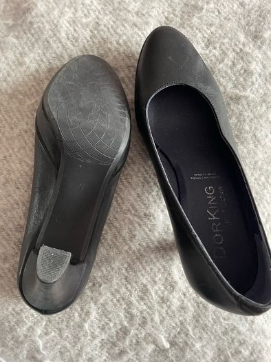 Leather shoes