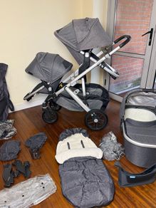 Uppababy Vista V2 double buggy twin pram