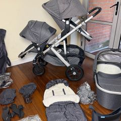 Uppababy Vista V2 double buggy twin pram
