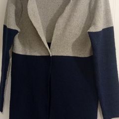 Wool Cardigan 8/10