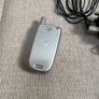 Motorola V220 Flip phone Image 4