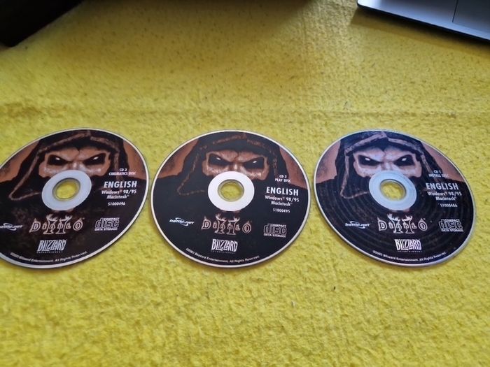 Diablo II 2  windows 98/95 macintosh Pc games Original