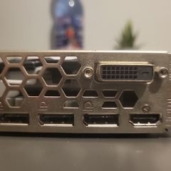 Radeon Rx 570 graphics card (broken)