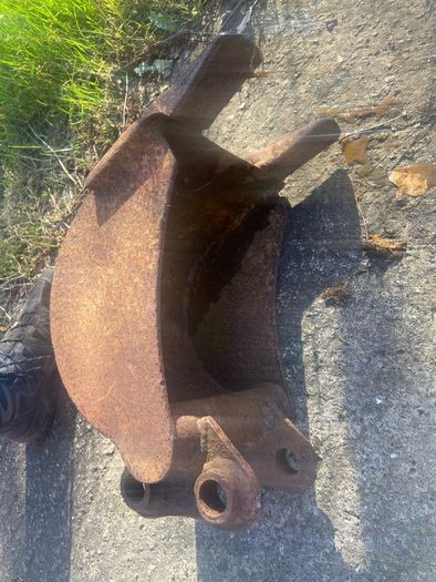 Jcb mini digger post bucket