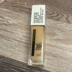 Maybelline Superstay 30hrFoundation with Hyaluronic Acid 30ml Shade 31 Warm Nude