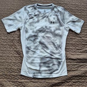 T-shirt Under Armour (size L) Heatgear Compression camouflage white training gym running crossfit