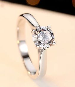 engagement ring