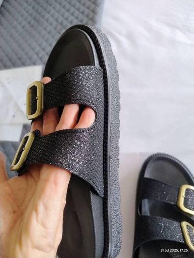Women Buckle Decor Flatform Slidder Sandals