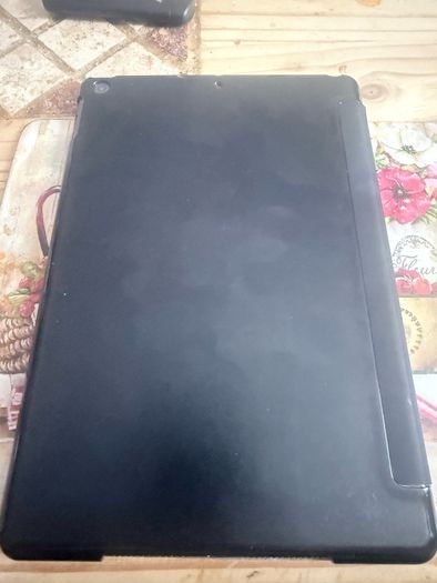 iPad 9 gen in excellent condition