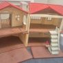 Sylvanian Family House & Accessories Image 2