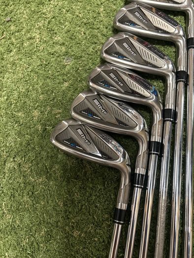 Taylormade Sim 2 Max irons