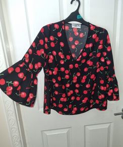 Essentiel Antwerp Black Cherry Top Size 36,uk 8/10