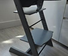 Stokke Trip Trappe High chair with accessories