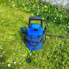 pressure washer
