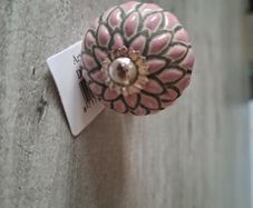 Decorative knobs