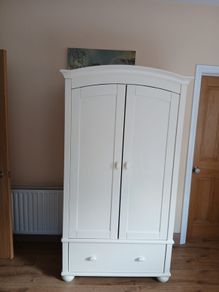 childrens wardrobe