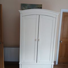 childrens wardrobe