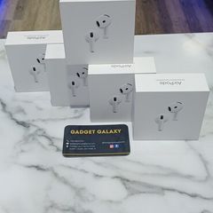 Apple Airpods 4th Gen